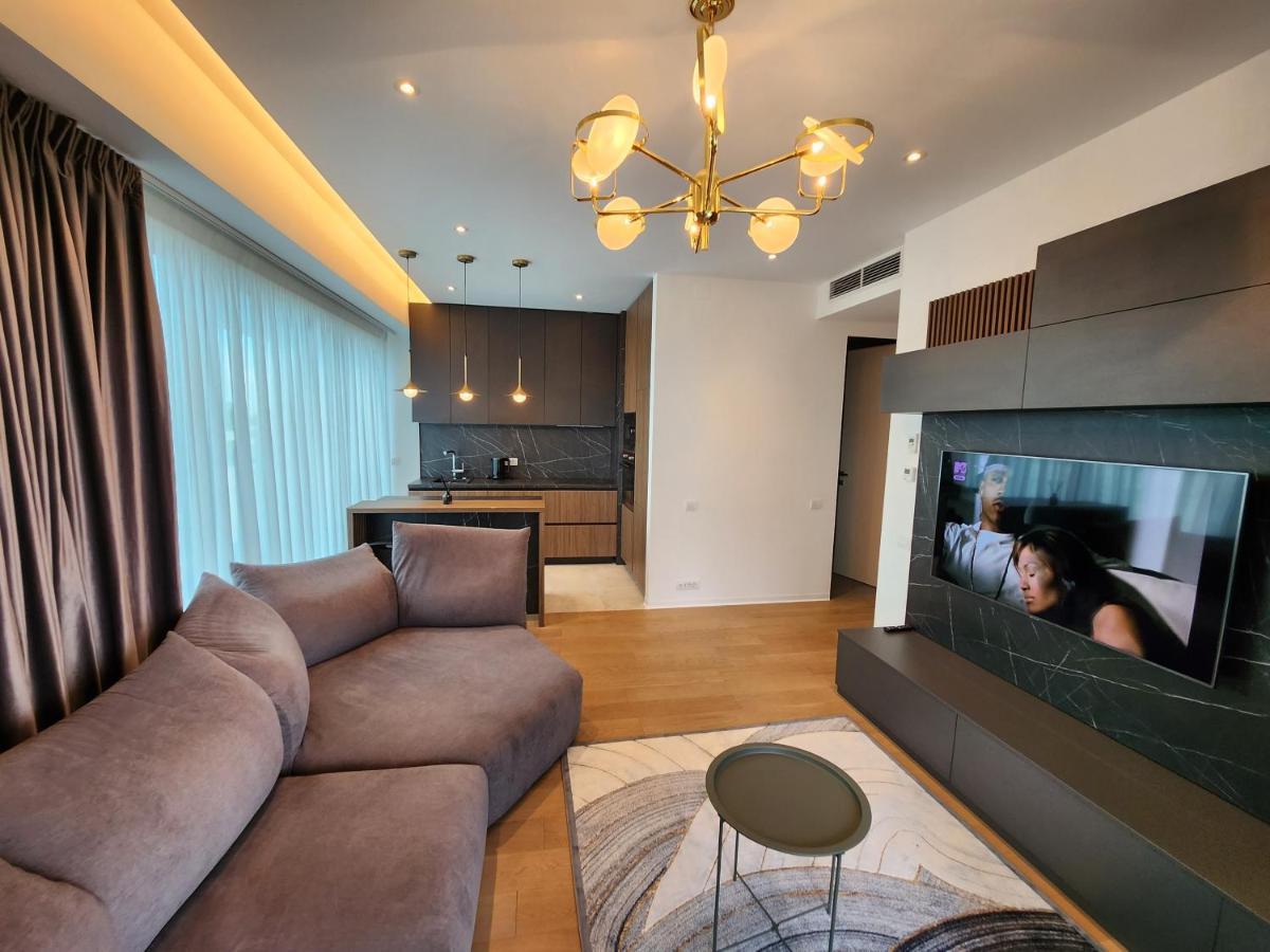 One Mircea Eliade Apartment